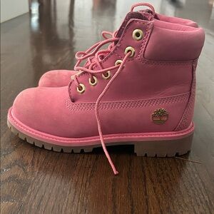 Timberland Kids Boots in Vibrant Pink